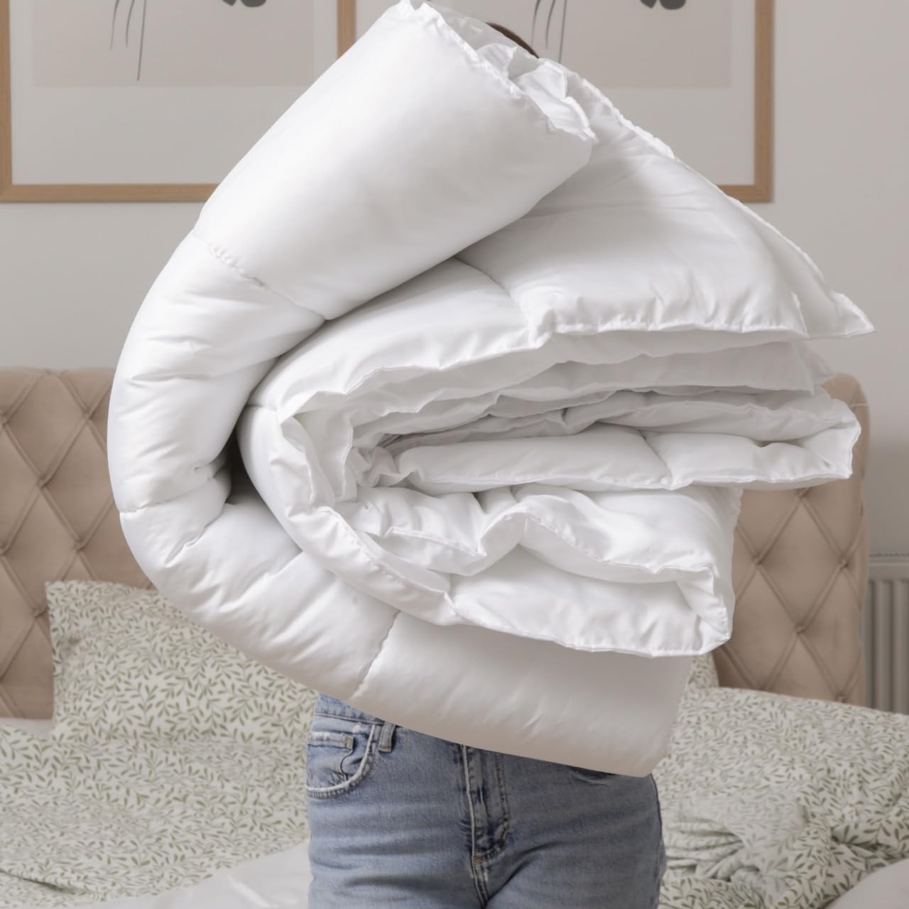 HOMEROKK Couette 220 X 240 cm Blanche 450GR/M² Microfibre Douce - Qualité supérieure - (2 Places)