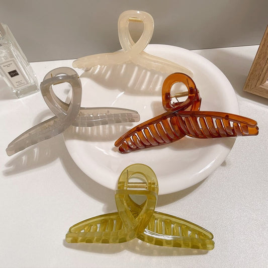 Lot de 4 grandes pinces à cheveux pour femme, 13 cm pour cheveux épais, grandes pinces à cheveux papillon à tenue solide, accessoires de cheveux élégants pour femmes et filles